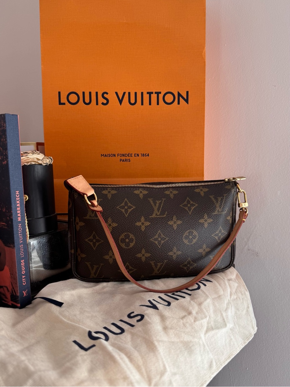 Louis Vuitton Monogram pochette